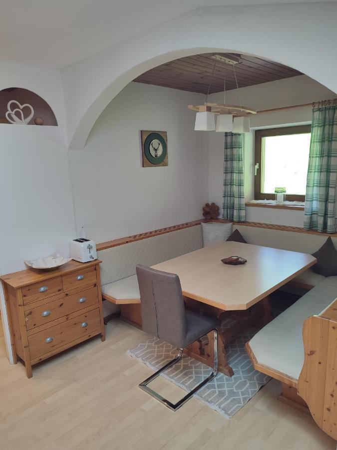 Haus Enzian Lägenhet Mittersill Exteriör bild